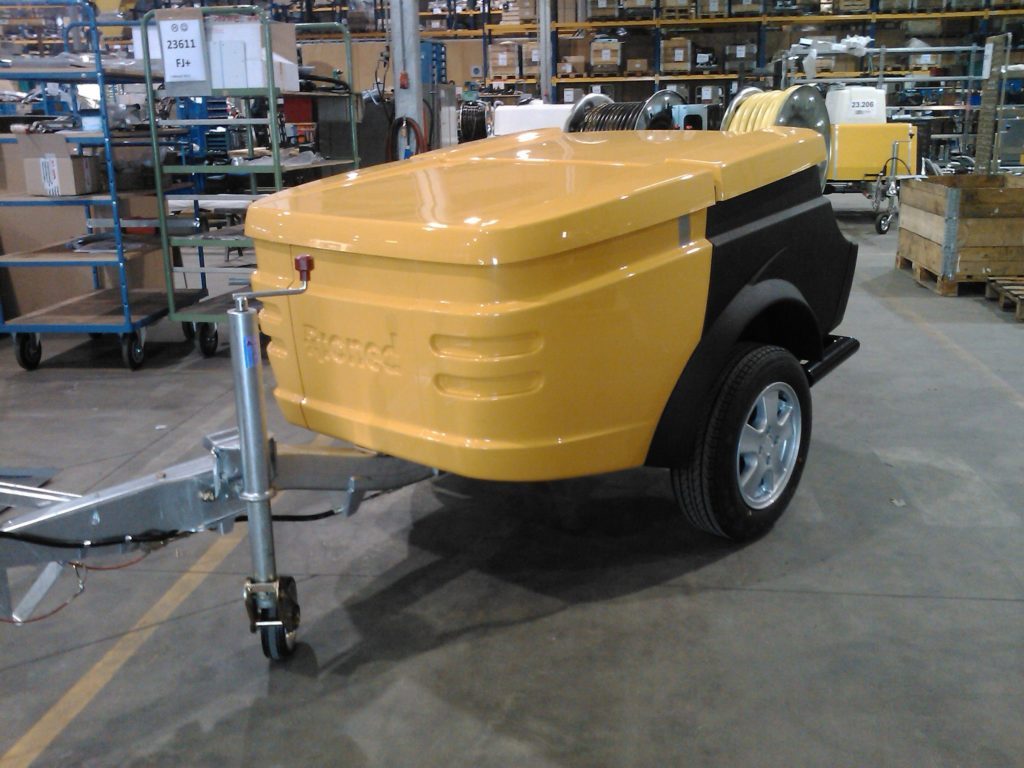 Kunststof machinekappen op maat 1 IMG 0413 2
